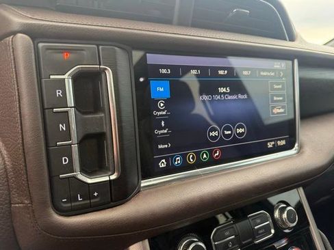 Used 2021 GMC Yukon XL Denali image 54