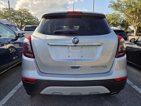 Certified 2022 Buick Encore Preferred w/ Safety Package AWD/4WD image 3