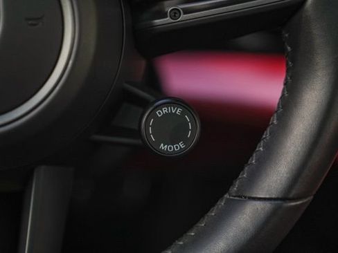 Used 2020 Porsche Taycan Turbo S AWD/4WD image 33