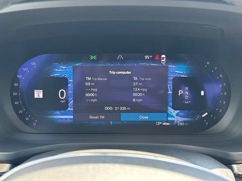 Certified 2024 Volvo S60 B5 Plus w/ Climate Package AWD/4WD image 26