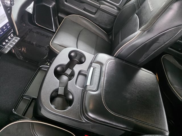 Used 2024 RAM 2500 Laramie AWD/4WD image 31