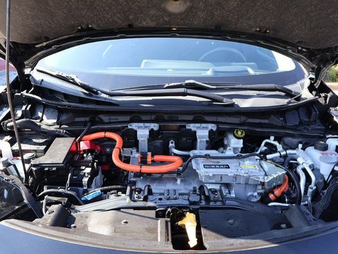 Used 2023 Nissan Ariya FWD image 25