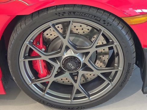 Used 2025 Porsche 718 Boxster Spyder RS image 11