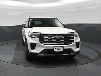 New 2026 Ford Explorer Active w/ Active Comfort Package