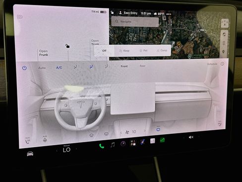 Used 2021 Tesla Model Y 2WD image 23