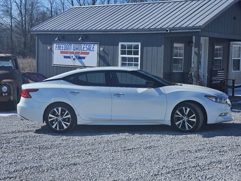 Used 2017 Nissan Maxima 3.5 S image 11