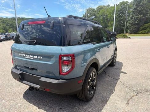 Used 2022 Ford Bronco Sport Outer Banks w/ Tech Package AWD/4WD image 5