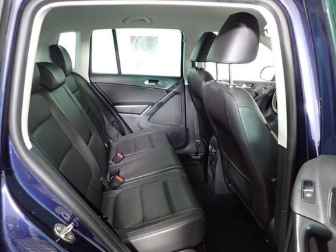 Used 2014 Volkswagen Tiguan SE AWD/4WD image 36