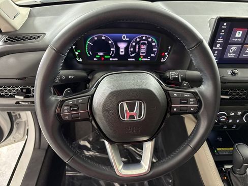 Used 2024 Honda Accord Touring image 24