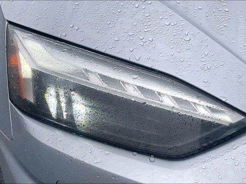 Used 2022 Audi A5 2.0T Premium Plus image 32