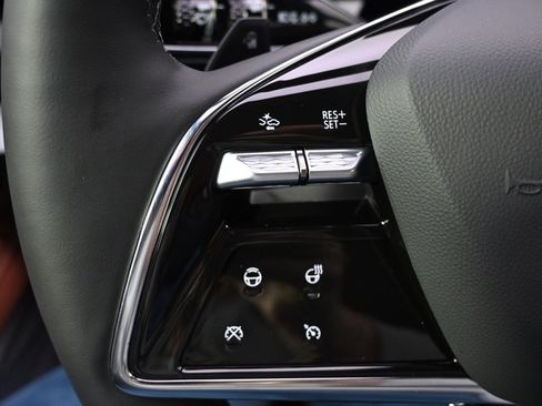 New 2026 Cadillac Optiq Sport 2 image 33