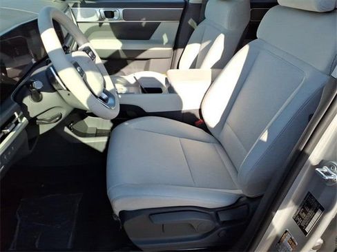 New 2026 Hyundai Santa Fe SE AWD/4WD image 10