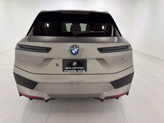 Certified 2024 BMW iX xDrive50 w/ Sport Package AWD/4WD image 4