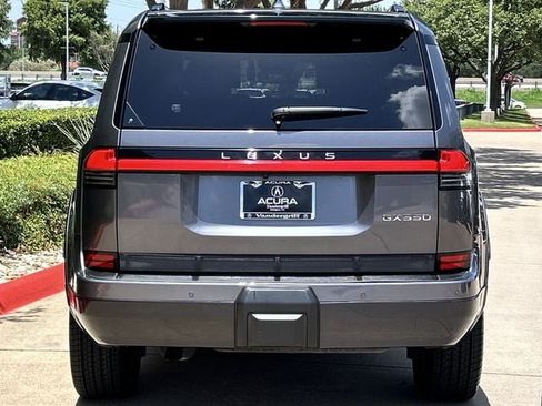 Used 2024 Lexus GX 550 w/ Accessory Package (Z1) AWD/4WD image 5