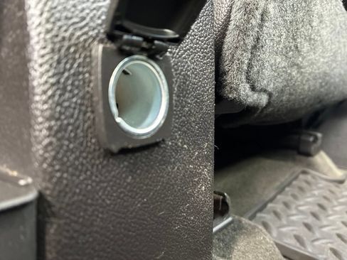 Used 2015 GMC Sierra 1500 SLE w/ SLE Value Package AWD/4WD image 35