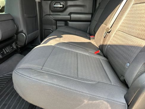 Used 2024 Chevrolet Silverado 1500 Custom Trail Boss w/ LPO, Dark Essentials Package image 21