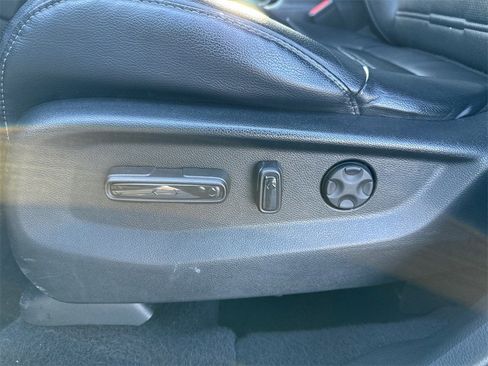 Certified 2018 Honda CR-V Touring image 20