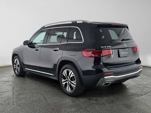 Used 2024 Mercedes-Benz GLB 250 image 5