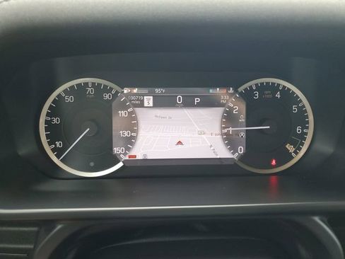 Used 2023 Land Rover Defender 110 SE AWD/4WD image 14
