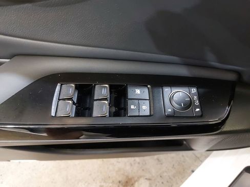Used 2024 Lexus ES 300h w/ Premium Package FWD image 29