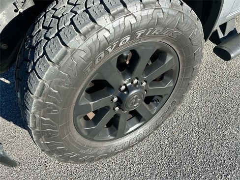 Used 2022 RAM 2500 Big Horn w/ Level C Equiment Group image 14