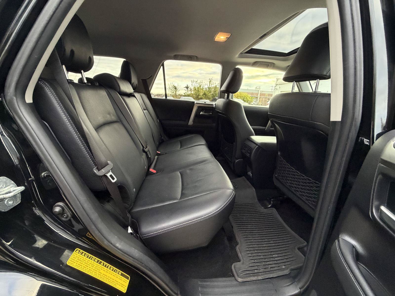 Used 2022 Toyota 4Runner Limited AWD/4WD image 27