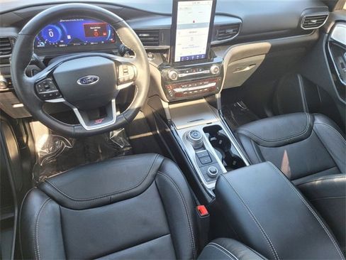 Used 2022 Ford Explorer ST w/ Equipment Group 401A image 10