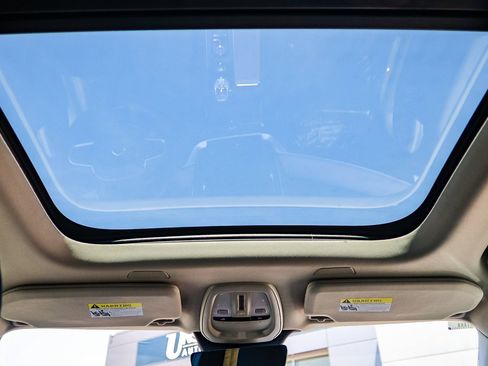 Used 2026 Volvo XC90 B5 Core image 17