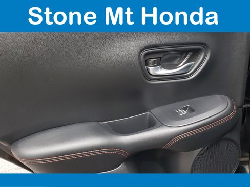 Used 2025 Honda HR-V Sport image 13