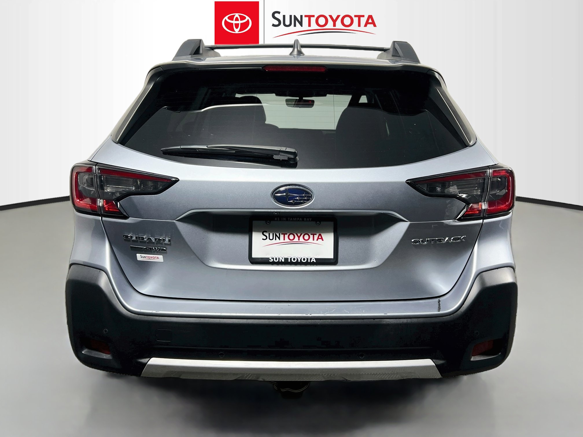 Used 2024 Subaru Outback Limited AWD/4WD image 5