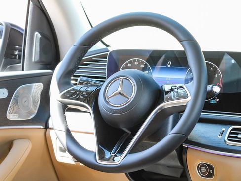 New 2026 Mercedes-Benz GLE 450 4MATIC image 17