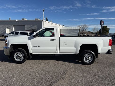 Used 2017 Chevrolet Silverado 2500 W/T w/ WT Fleet Convenience Package image 4