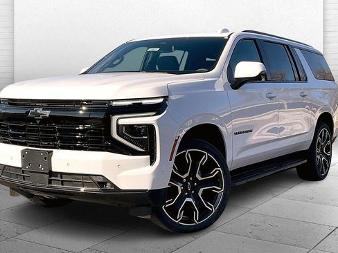 New 2026 Chevrolet Suburban RST w/ RST Capability Package image 2