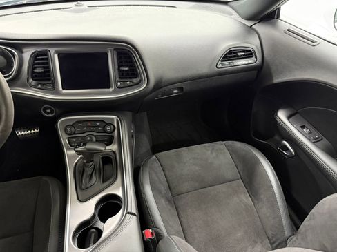 Used 2019 Dodge Challenger R/T Scat Pack w/ 1320 Drag Pack image 40