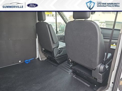 New 2026 Ford Transit 250 148 Medium Roof RWD image 13