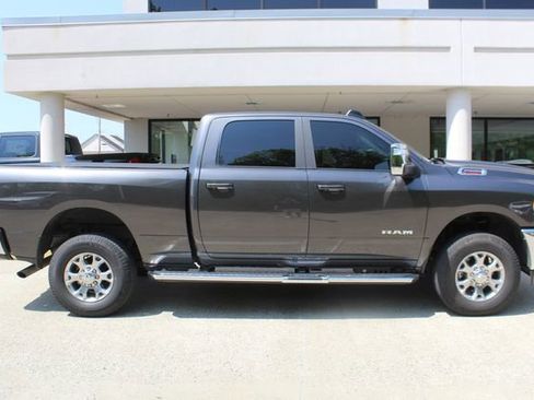 Used 2024 RAM 2500 Laramie w/ Bed Utility Group image 6