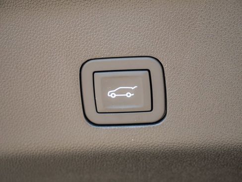 Used 2026 Cadillac Escalade V w/ LPO, ONYX Package AWD/4WD image 36