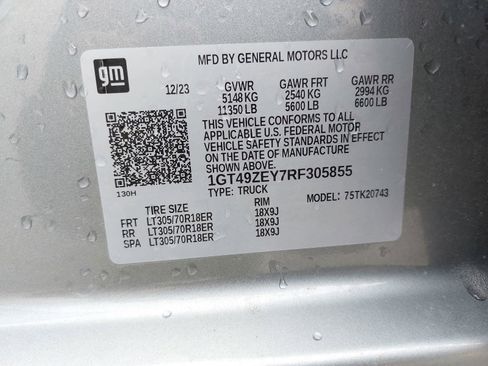 Used 2024 GMC Sierra 2500 AT4X w/ AT4X AEV Edition image 39