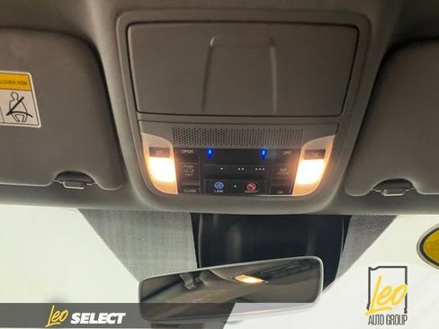 Used 2017 Acura MDX SH-AWD w/ Technology Package image 16