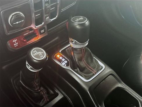 Used 2020 Jeep Wrangler Unlimited Rubicon w/ Quick Order Package 28Y Recon image 19