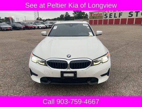 Used 2019 BMW 330i Sedan w/ Convenience Package RWD image 2