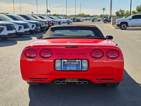 Used 1999 Chevrolet Corvette Convertible w/ Performance Handling Pkg image 4