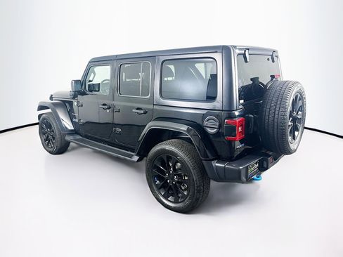 Used 2023 Jeep Wrangler Sahara w/ Cold Weather Group image 5