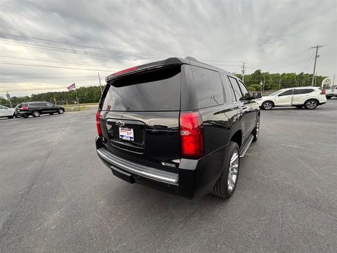 Used 2017 Chevrolet Tahoe Premier AWD/4WD image 8