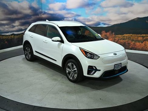 Used 2020 Kia Niro EX w/ Cold Weather Package image 1