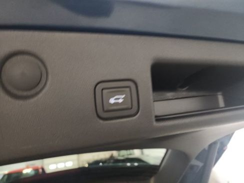 Used 2024 Chevrolet Equinox LT image 17