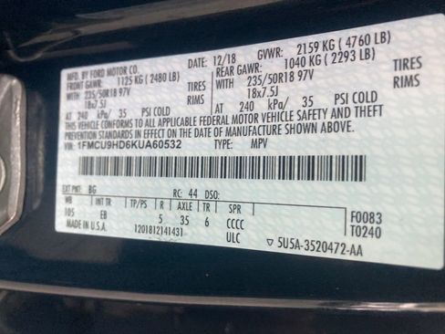 Used 2019 Ford Escape SEL image 34