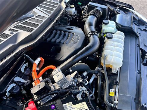 Used 2023 Ford F150 XLT w/ Equipment Group 302A High image 33