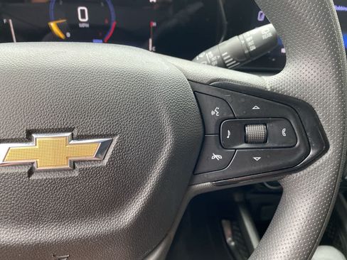 Used 2025 Chevrolet TrailBlazer LT AWD/4WD image 22