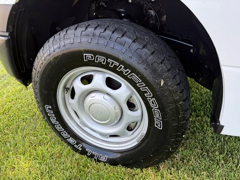 Used 2020 Ford F150 XL w/ Equipment Group 101A Mid image 28